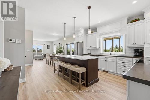 1917 - 21 Highway, Kincardine, ON - Indoor Photo Showing Kitchen With Upgraded Kitchen