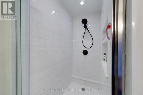 206133 Hwy 26 Highway, Meaford, ON - Indoor Photo Showing Bathroom