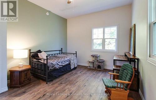 206133 Hwy 26 Highway, Meaford, ON - Indoor Photo Showing Bedroom