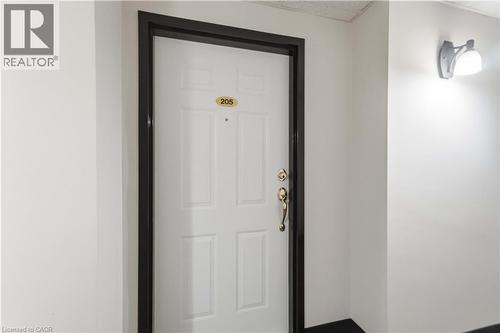 970 Golf Links Road Unit# 205, Ancaster, ON - Indoor Photo Showing Other Room