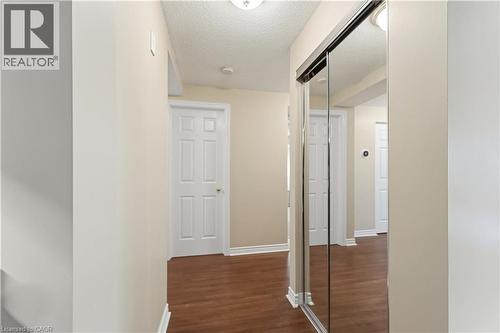 970 Golf Links Road Unit# 205, Ancaster, ON - Indoor Photo Showing Other Room