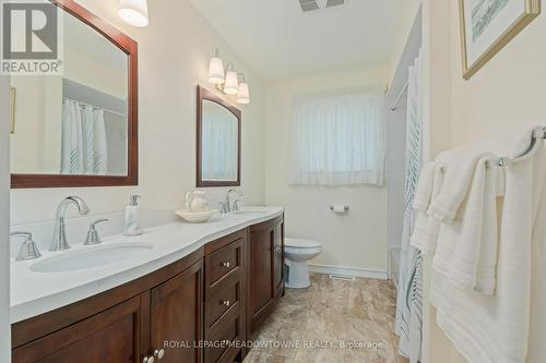 7 Eaton Street, Halton Hills, ON - Indoor Photo Showing Bathroom