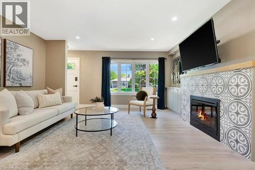 22 Dale Avenue, Cambridge, ON - Indoor Photo Showing Living Room With Fireplace
