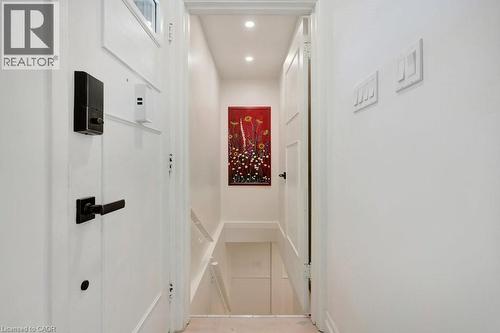 22 Dale Avenue, Cambridge, ON - Indoor Photo Showing Other Room