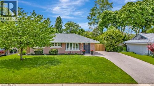 22 Dale Avenue, Cambridge, ON - Outdoor