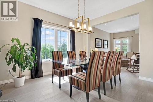 1161 Maple Manor Road, Cambridge, ON - Indoor Photo Showing Dining Room