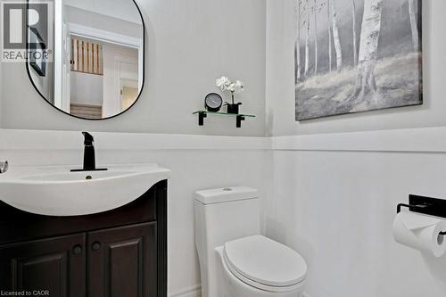 2pc Powder Room - 1161 Maple Manor Road, Cambridge, ON - Indoor Photo Showing Bathroom