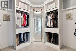 Pimary Walk-in Closet - 