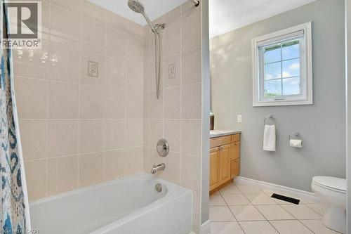 4pc Main Bath - 1161 Maple Manor Road, Cambridge, ON - Indoor Photo Showing Bathroom