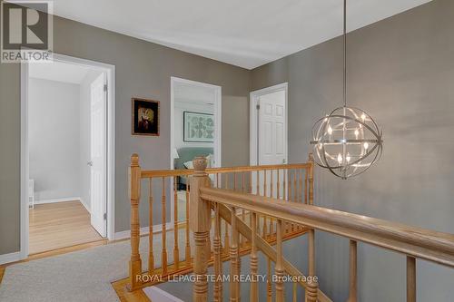 33 Okanagan Drive, Ottawa, ON - Indoor Photo Showing Other Room