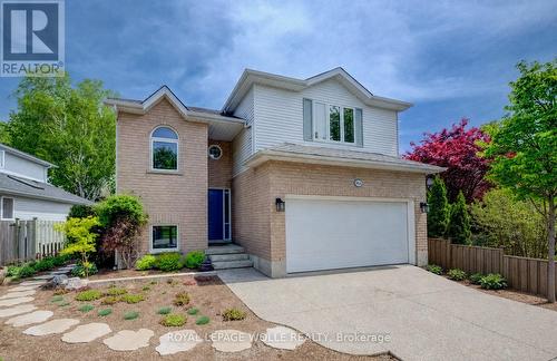 464 NORTHLAKE DRIVE  Waterloo, ON N2V 2A4