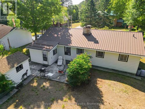 22 Glendale Road, Tiny, ON - Outdoor