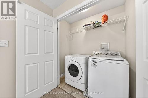 12 Clough Crescent, Guelph (Pineridge/Westminster Woods), ON - Indoor Photo Showing Laundry Room