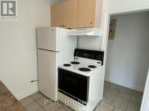 2 - 3110 LAKE SHORE BOULEVARD W , Toronto, Ontario M8V 1L2 4