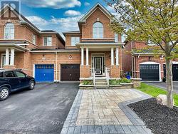 351 GIDDINGS CRESCENT Milton, ON L9T 7A4