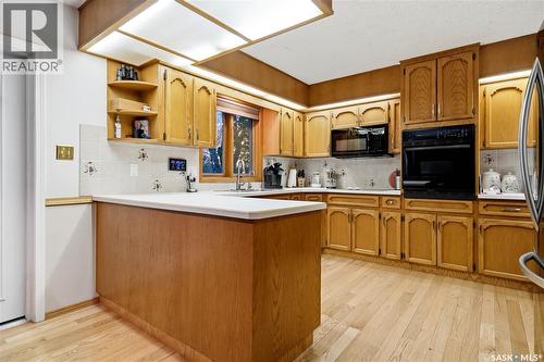 2447 Swayze Crescent, Regina, SK - Indoor Photo Showing Kitchen