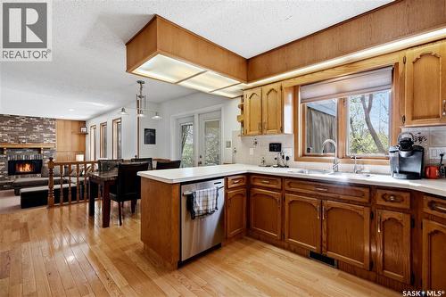 2447 Swayze Crescent, Regina, SK - Indoor Photo Showing Kitchen With Double Sink