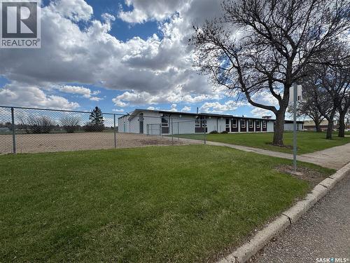 2022 102Nd Street, North Battleford, SK 