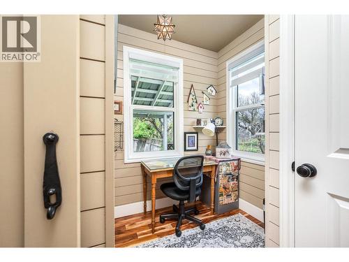 6934 Highway 6, Coldstream, BC - Indoor Photo Showing Office