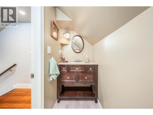 6934 Highway 6, Coldstream, BC - Indoor