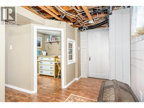 6934 Highway 6, Coldstream, BC - Indoor Photo Showing Other Room
