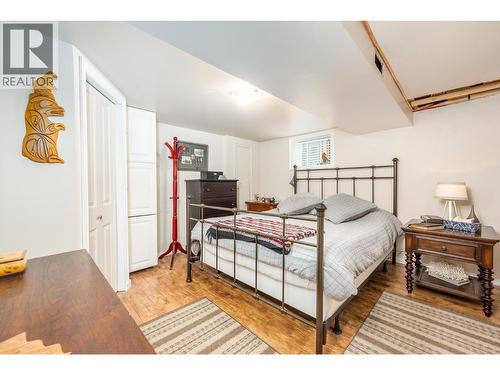 6934 Highway 6, Coldstream, BC - Indoor Photo Showing Bedroom