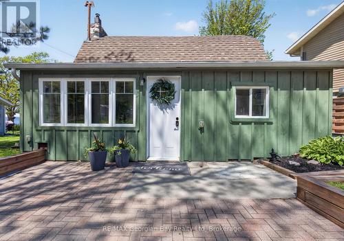 83 Beach Road, Tiny, ON - Outdoor