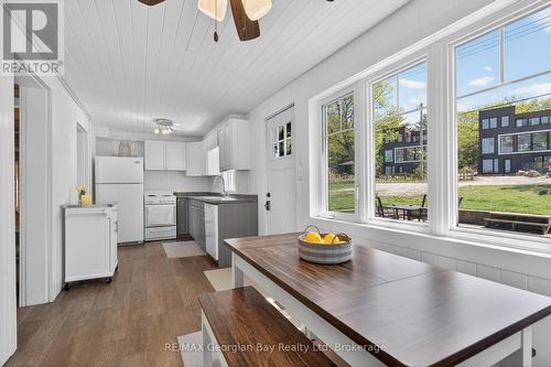 83 Beach Road, Tiny, ON - Indoor Photo Showing Kitchen