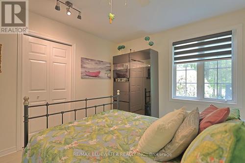 10419 Pinetree Drive, Lambton Shores (Grand Bend), ON - Indoor Photo Showing Bedroom