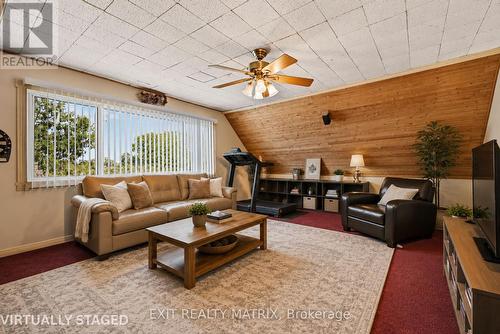 3198 138 Highway, North Stormont, ON - Indoor Photo Showing Other Room