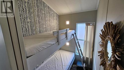 17 Mariner Crescent, Port Colborne (Sherkston), ON - Indoor