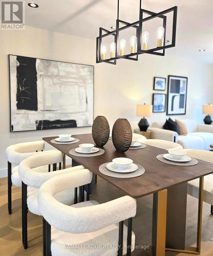 169 Charlton Boulevard, Toronto, ON - Indoor Photo Showing Dining Room