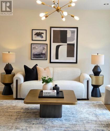 169 Charlton Boulevard, Toronto, ON - Indoor Photo Showing Living Room