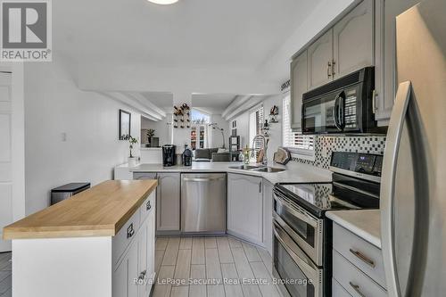 1280 Forest Street, Innisfil, ON - Indoor Photo Showing Kitchen With Double Sink