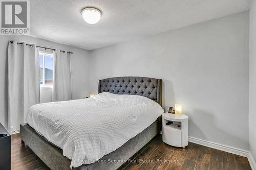 1280 Forest Street, Innisfil, ON - Indoor Photo Showing Bedroom