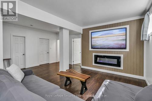 1280 Forest Street, Innisfil, ON - Indoor Photo Showing Living Room With Fireplace