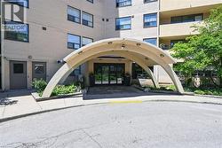 700 DYNES Road Unit# 101  Burlington, ON L7N 3M2