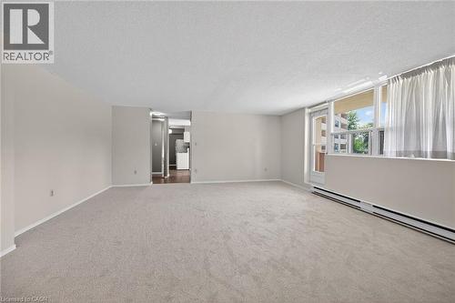 700 Dynes Road Unit# 101, Burlington, ON - Indoor Photo Showing Other Room