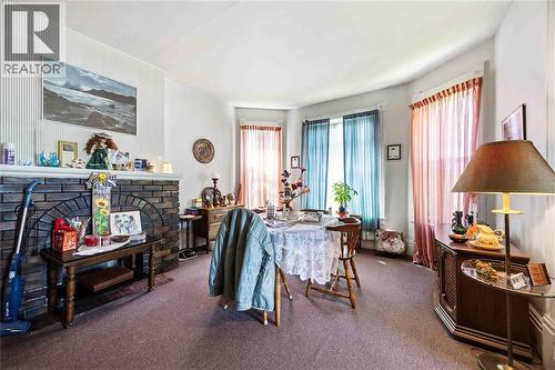 394 Palmerston Street South, Sarnia, ON - Indoor