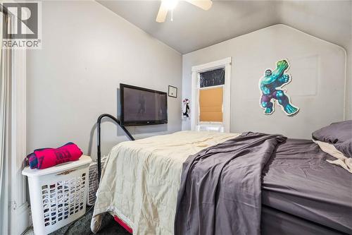 394 Palmerston Street South, Sarnia, ON - Indoor Photo Showing Bedroom