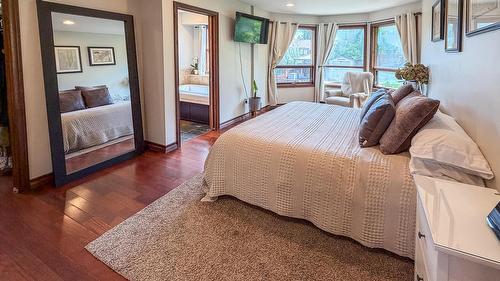 1608 1St Avenue, Cranbrook, BC - Indoor Photo Showing Bedroom