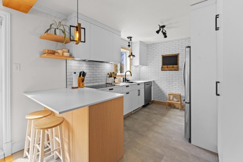 Cuisine - 875 Rue St-Vincent, Saint-Jérôme, QC - Indoor Photo Showing Kitchen