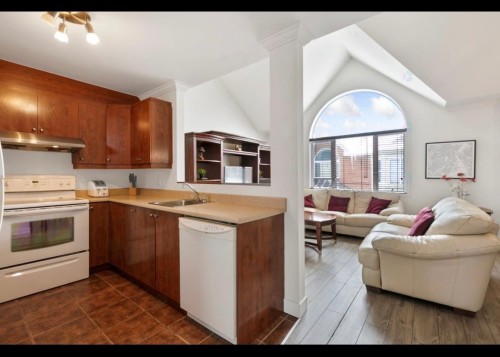 Overall view - 9302 Rue Riverin, Brossard, QC - Indoor Photo Showing Kitchen