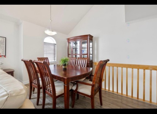 Dining Room - 9302 Rue Riverin, Brossard, QC - Indoor Photo Showing Dining Room