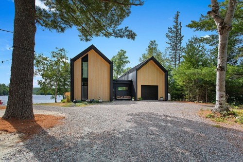Face arrière - 94 Av. Palmer, Otter Lake, QC - Outdoor