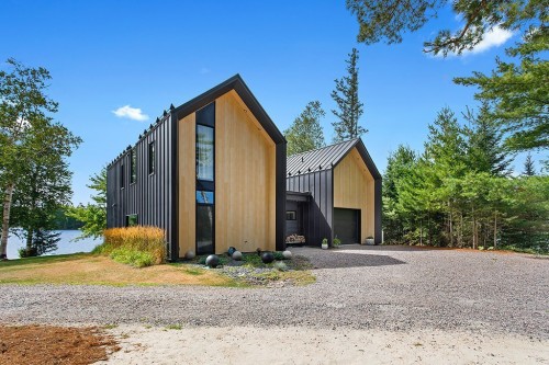 Face arrière - 94 Av. Palmer, Otter Lake, QC - Outdoor