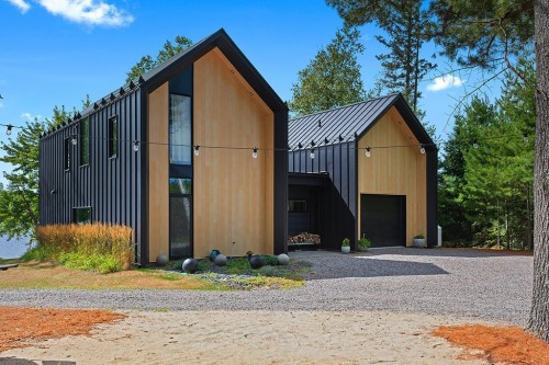 Face arrière - 94 Av. Palmer, Otter Lake, QC - Outdoor
