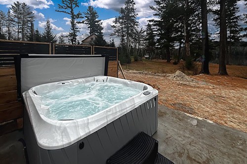 Spa - 94 Av. Palmer, Otter Lake, QC - Outdoor