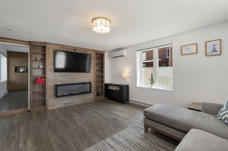 Salon - 
