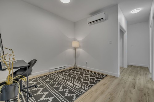 Boudoir - 1060 Rue Gabriel-Dumont, Québec (Sainte-Foy/Sillery/Cap-Rouge), QC - Indoor Photo Showing Other Room